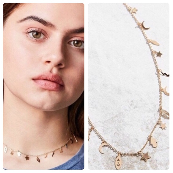 XSOLDX Urban Outfitters In The Stars Icon Necklace - Picture 3 of 9